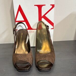 Anne Klein Dark Brown/Bronze Akamber Peep Toe Heels